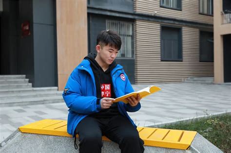 乘风破浪的国奖天团 许冉 西安翻译学院 满载希望的方舟 陶冶情操的熔炉