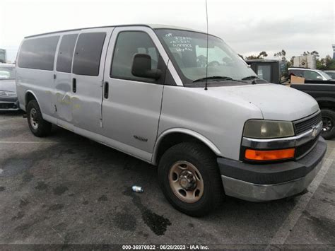 Vin 1gahg39u941215360 Chevrolet Express Passenger 2004 Car History Statvin