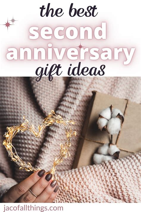 The Best Second Anniversary Gift Ideas Traditional And Modern