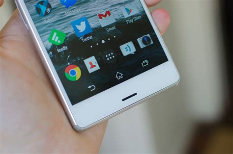 Sony Xperia Z3 Review Photo Gallery - TechSpot