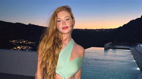 Marina Ruy Barbosa revela novo visual para personagem em Fuzuê Aqui