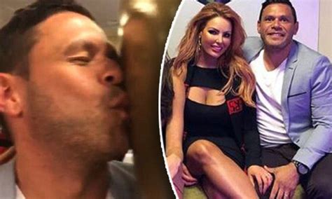 Mafs Telv Told Off By Wife Sarah For Kissing Iconic Australian Figure