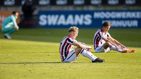 Verslagenheid Groot Bij Willem Ii Nu Moeten We Op De Blaren Zitten