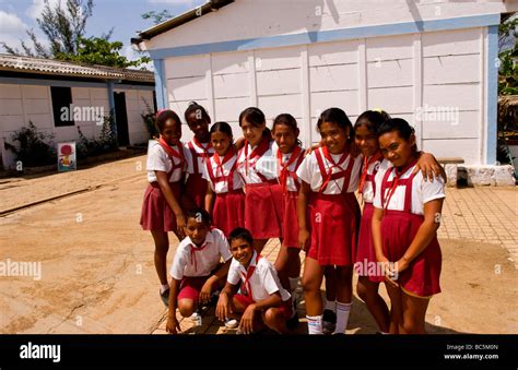 Spanish children school uniform hi-res stock photography and images - Alamy