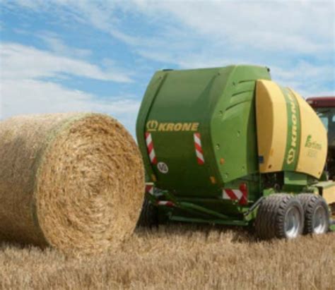 KRONE Fortima V1500MC Variable Chamber Round Baler Action Agriculture