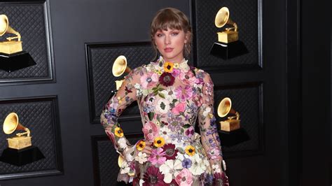 Taylor Swifts Floral Dress From The Grammy Awards Is Available For