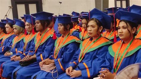 STIKES Nusantara Kupang Gelar Wisuda Angkatan XII Pos Kupang