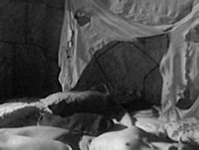 GOGO ROJO Nude AZNude