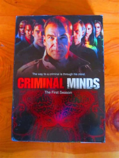 Dvd Criminal Minds The Complete First Season Box Set Great Must See