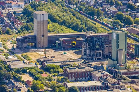 Gelsenkirchen Aus Der Vogelperspektive Abri Arbeiten Auf Dem Gel Nde