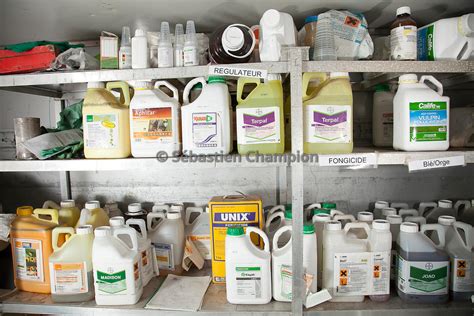 Photographie Local De Stockage De Produits Phytosanitaires Agricole