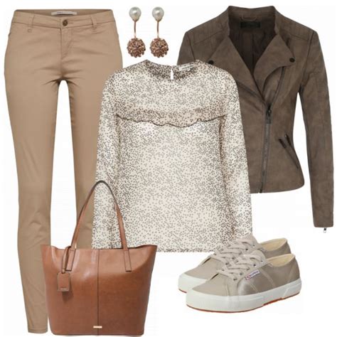 Frack Nude Sneakers Work Outfit Outfit Ideas Komplette Outfits