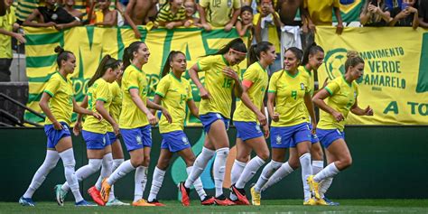 Llega A Sudam Rica Brasil Se Postul Para Ser Sede Del Mundial De