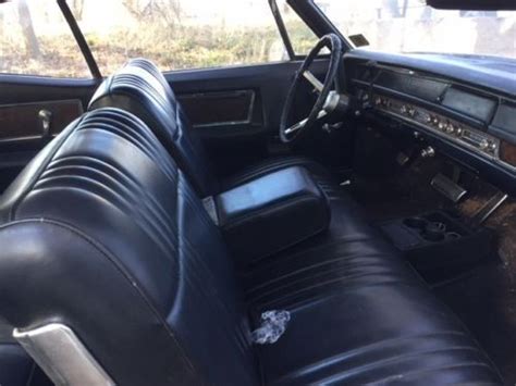 One Owner 1968 Pontiac Bonneville Barn Finds