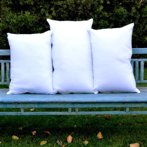 Deluxe Down Alternative Pillow | DownLinens