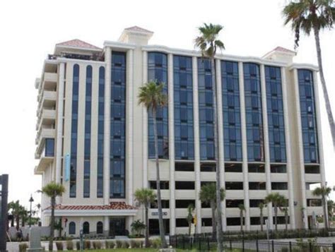 Best Price on Pier House 60 Clearwater Beach Marina Hotel in Clearwater ...