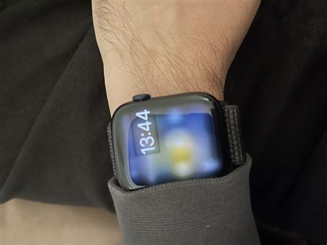 Black Lines On Apple Watch Aod On Watch O Apple Community