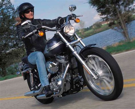 HARLEY-DAVIDSON SUPER GLIDE SPORT (1998-2005) Review