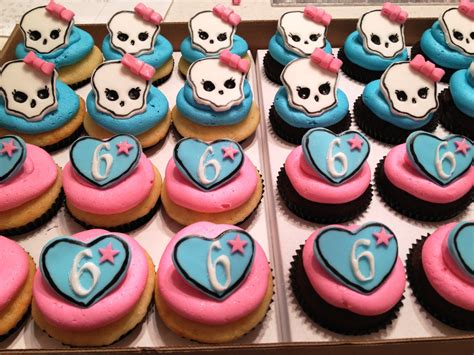 Marymel Cakes Monster High Cupcakes