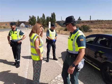 La DGT espera más de 900 000 desplazamientos por las carreteras de la