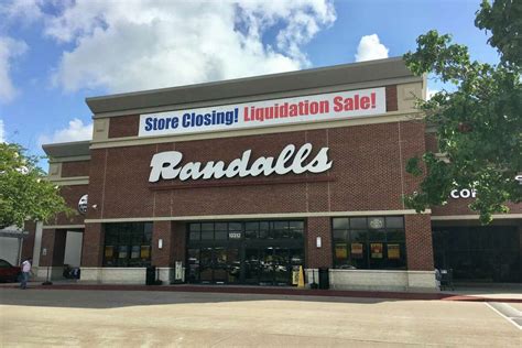 Listen What Randalls Store Closures Mean For Houstons Grocery