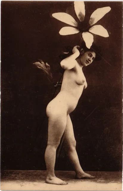 PC RISQUE NUDE FEMALE LADY WITH FLOWER VINTAGE REAL PHOTO POSTCARD