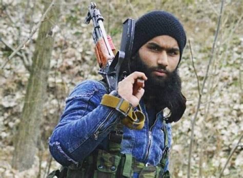 video  top hizbul commander sameer tiger  killed  major