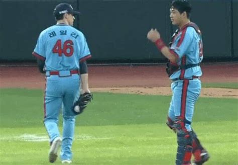 나균안 야구인생 Mlbpark