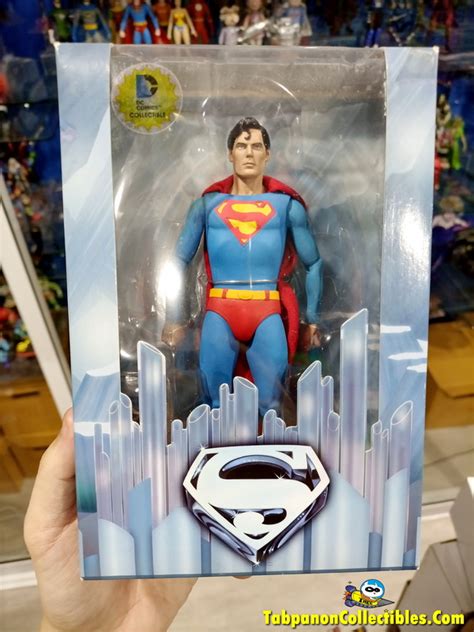 Christopher Reeve Superman Statue