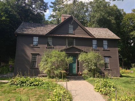 Orchard House En Concord Massachusetts Es La Casa En La Que Vivió