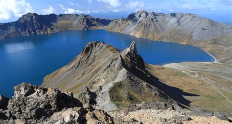 unique attraction  mount paektu airpaz blog