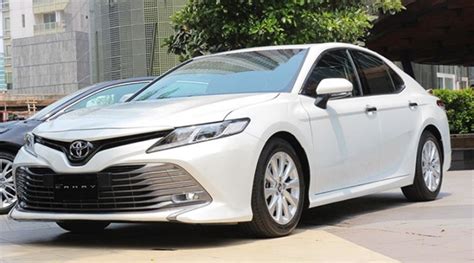 Toyota Camry Indonesia Generasi 8 Diluncurkan Harga Mulai Rp 613 Juta