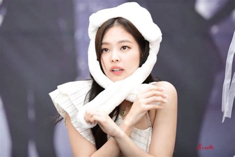 JENNIE 190630 Blackpink Photobook Limited Edition Fansign