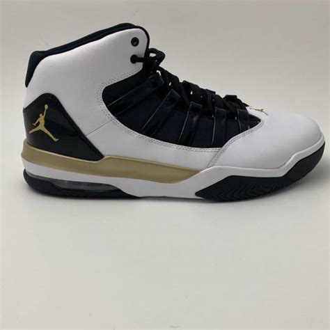 Nike Air Jordan Max Aura White Metallic Gold Black | Kixify Marketplace