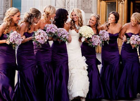 How To Choose The Right Bridesmaid Dresses For Your Big Wedding Day