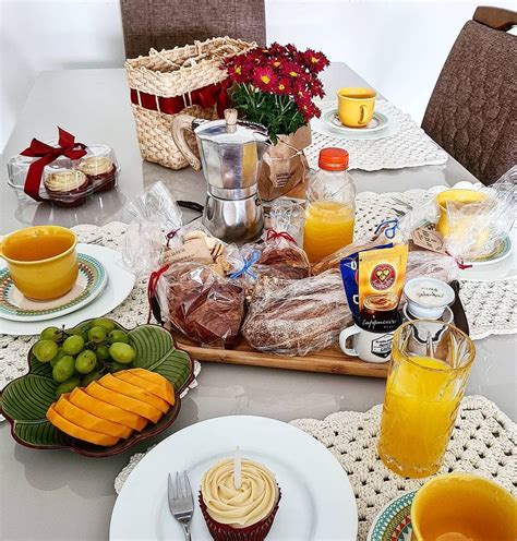 Ideias De Café Da Manhã Para Aniversário - Café da manhã de aniversário: o que servir + dicas [FOTOS]