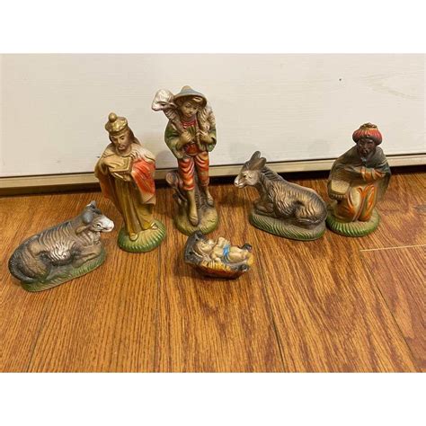 8 Vintage Nativity set Figures/Animals Hand Painted... - Depop