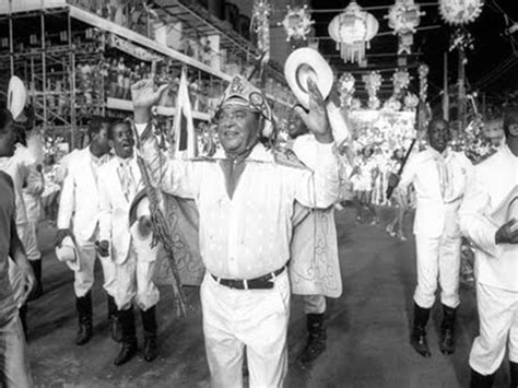 Luiz Gonzaga O Carnaval E O Primeiro ForrÓ Trioletrizado ~ Blog Ney Vital