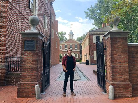 Philadelphia: Weekend Tourists | Awkward Together