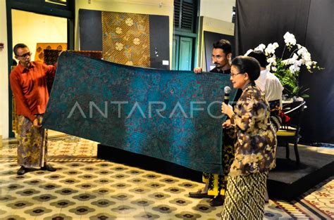 Bincang Wastra Batik Nunggak Semi Antara Foto