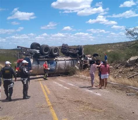 Nossa Pau Dos Ferros Rn Acidente Envolvendo Carreta E Carro