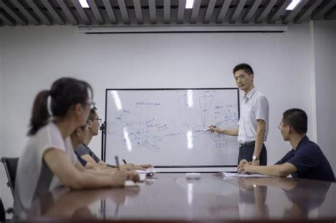 福建科协：黄峰：追光逐梦揽九天 科技启明强国梦 福州大学先进技术创新研究院