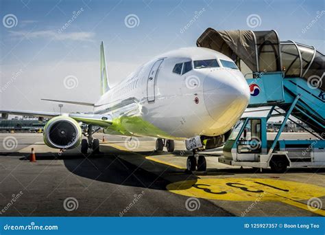 Gimpo Airport GMP Motorised Passenger Stair Editorial Photography