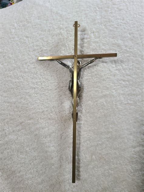 Vintage Inri Crucifix Jesus Christ On The Cross Brass Metal Wall