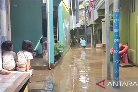 Banjir Di Kebon Pala Jaktim Air Kiriman