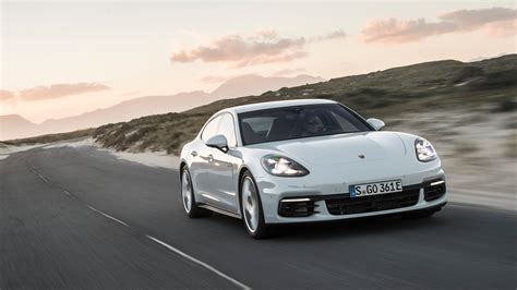 2017 Porsche Panamera 4 E-Hybrid review | CarAdvice