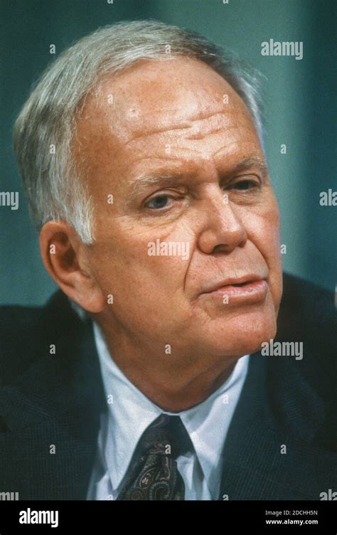 Washington Dc Usa September 8 1993 Us Senator Bob Packwood R