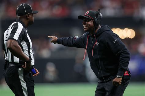 Referee explains controversial no-call on key play late in Falcons ...