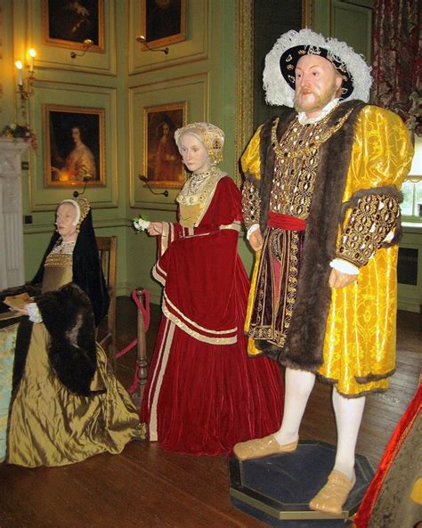 Kathryn Howard Anne Of Cleves And Henry Viii Waxworks Warwick Castle