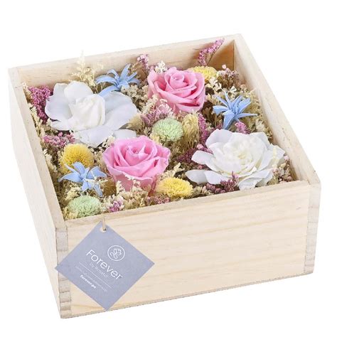 Envío flores y 2 rosas preservadas en caja de madera Rosatel Lima